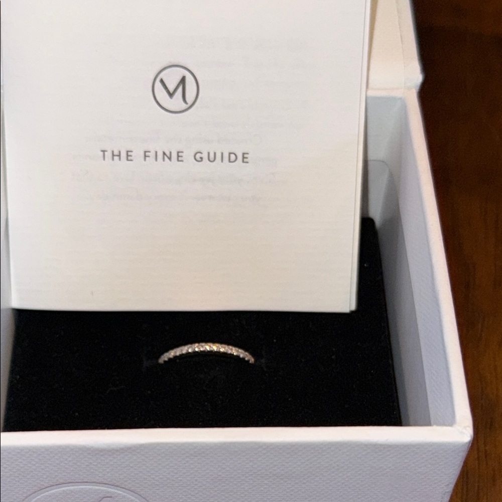 MEJURI Diamond teams ring 14k white gold size 7